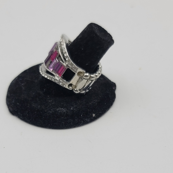 Paparazzi treasure chest charm purple rhinestone ring - Picture 4 of 4